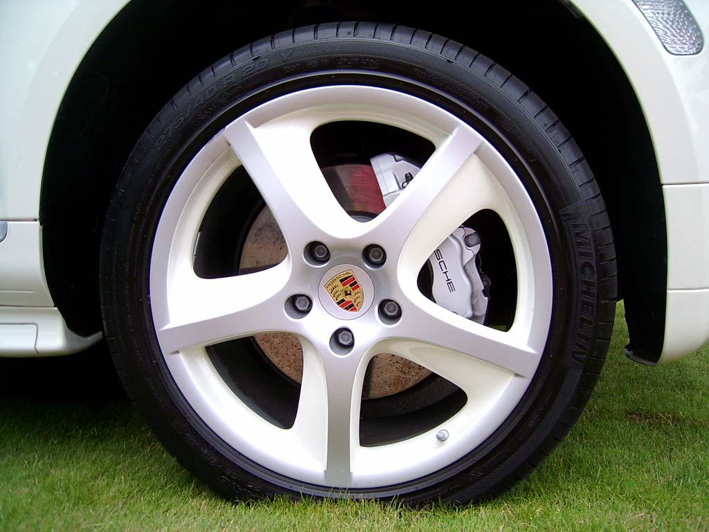 #10570 - Cayenne porsche design