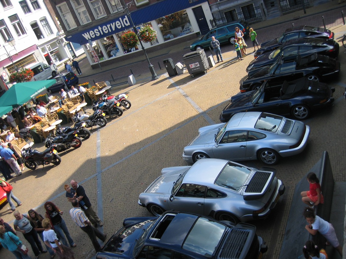 #12380 - gaan daar nét die stomme motoren staan! :-( #12380 - gaan daar nét die stomme motoren staan! :-(