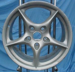 #1670 - 2002 996 Carrera 5-Spoke 18" #1670 - 2002 996 Carrera 5-Spoke 18"