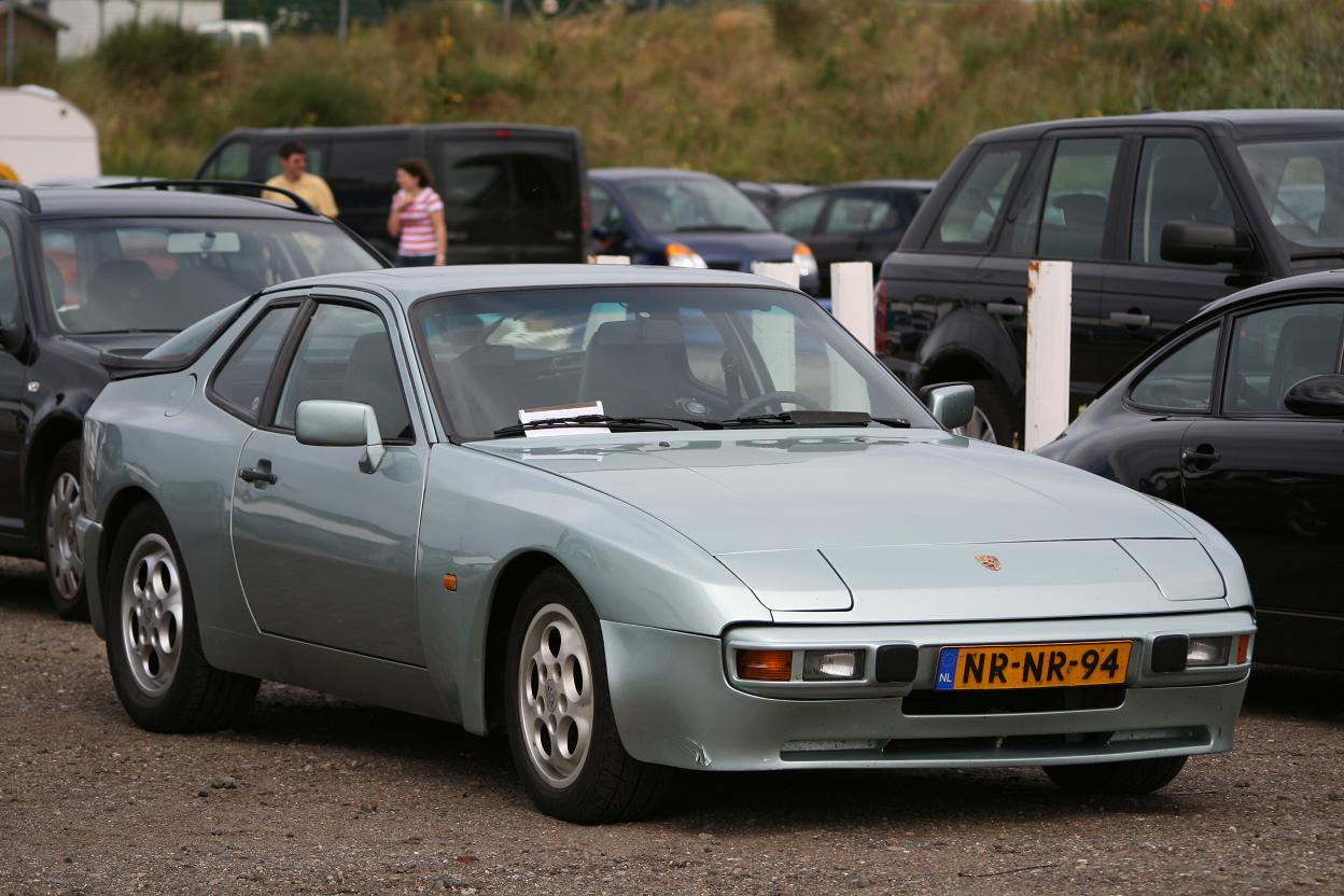 #19070 - Mooie 944..
