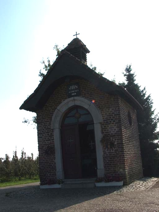 #21705 - Kapelletje in Kortesem