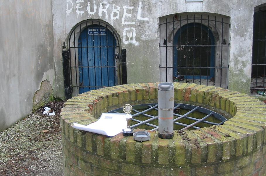 #23668 - .... dichterbij dan ik in eerste instantie dacht #23668 - .... dichterbij dan ik in eerste instantie dacht