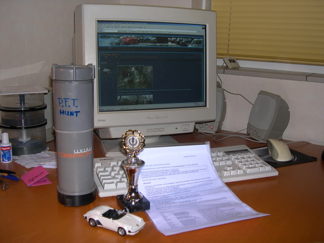 #24334 - Weer veilig droog op het bureau