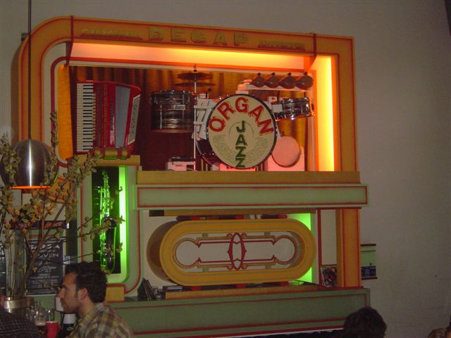 #24600 - mooi orgel gelukkig niet TE hard