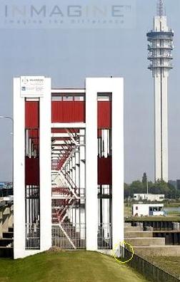 #25015 - ligt hij hier?