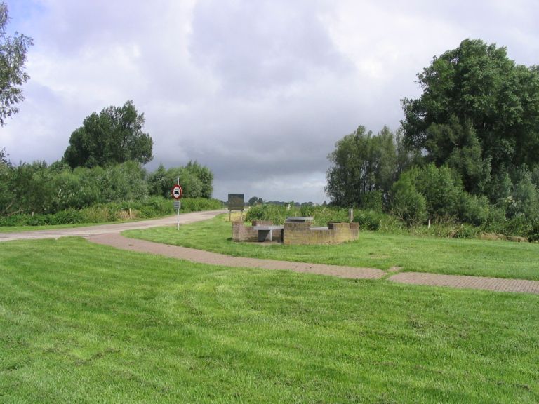 #26251 - aankomst Loevestein