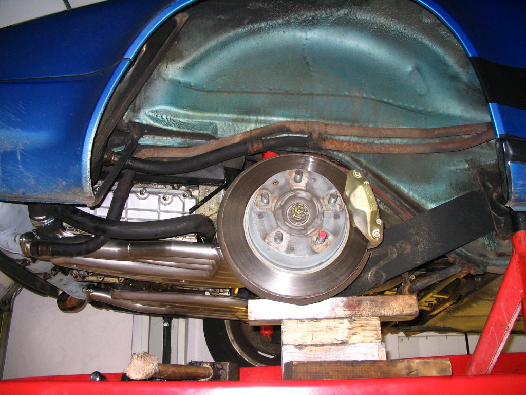 #26779 - de bovenste olieleiding moest vervangen worden,G#@*%$#.