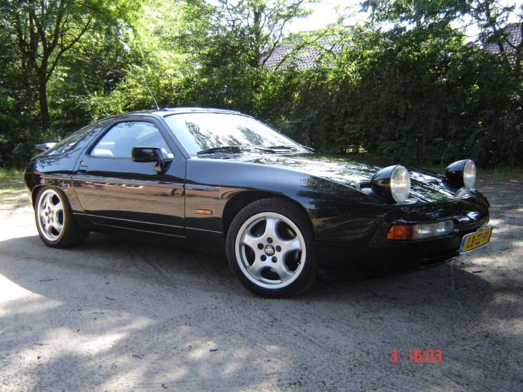 #29940 - Porsche 928 S4 van Sheila3