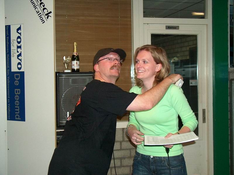 #3174 - Sjonnie kust als eerste de pitspoes nadat Dabi zijn kans al had laten schieten #3174 - Sjonnie kust als eerste de pitspoes nadat Dabi zijn kans al had laten schieten