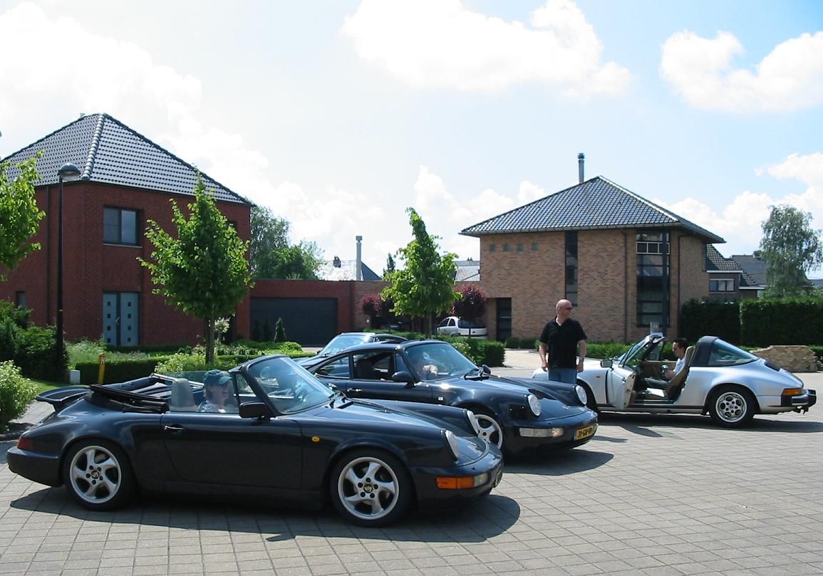 #3709 - Organisator Lou komt ons vertellen dat ook hij het spoor bijster is #3709 - Organisator Lou komt ons vertellen dat ook hij het spoor bijster is