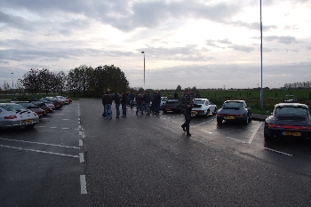 #39260 - Nog even kletsen en de Stealth bewonderen in Bunnik #39260 - Nog even kletsen en de Stealth bewonderen in Bunnik