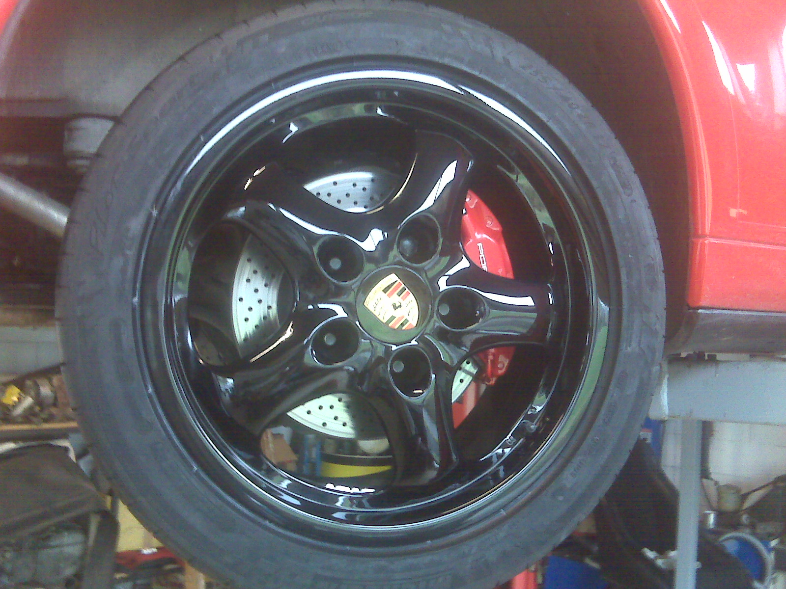 #45777 - Wielen remmen banden en uitlaat