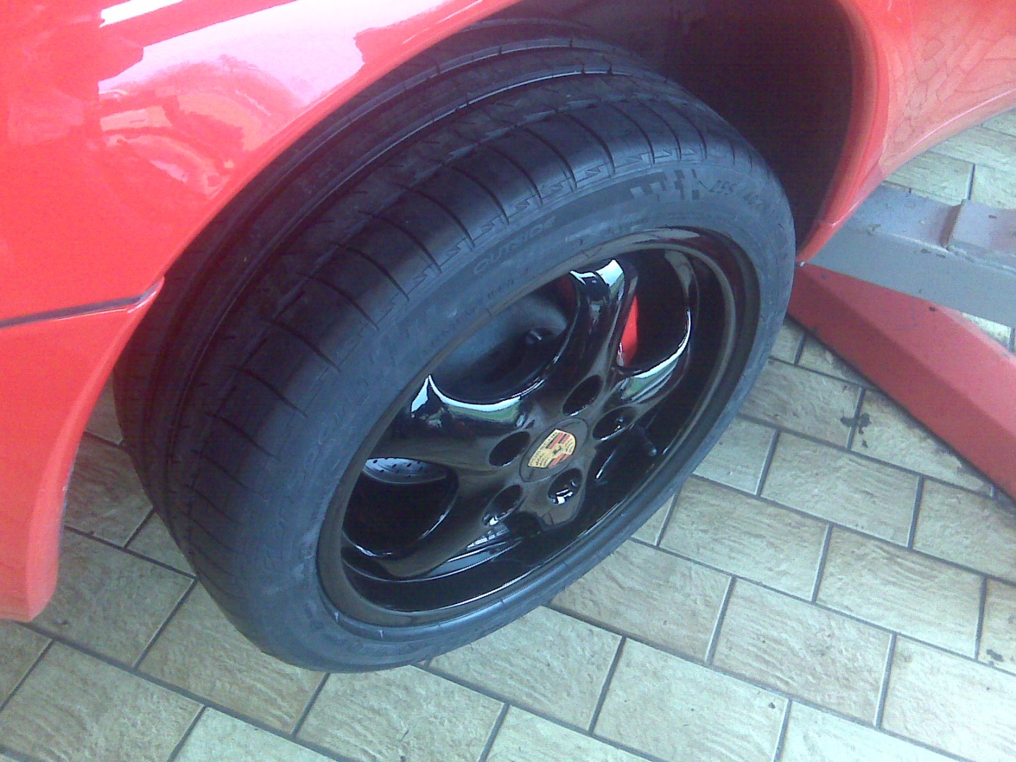 #45781 - Wielen remmen banden en uitlaat