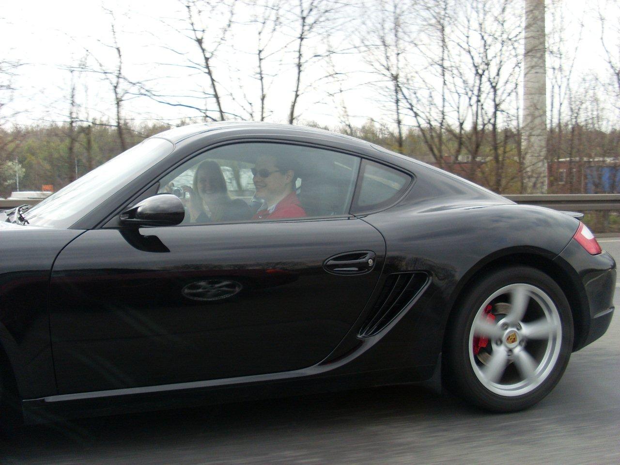 #47328 - Caelin? En zijn vriendin lacht. (nog steeds) #47328 - Caelin? En zijn vriendin lacht. (nog steeds)