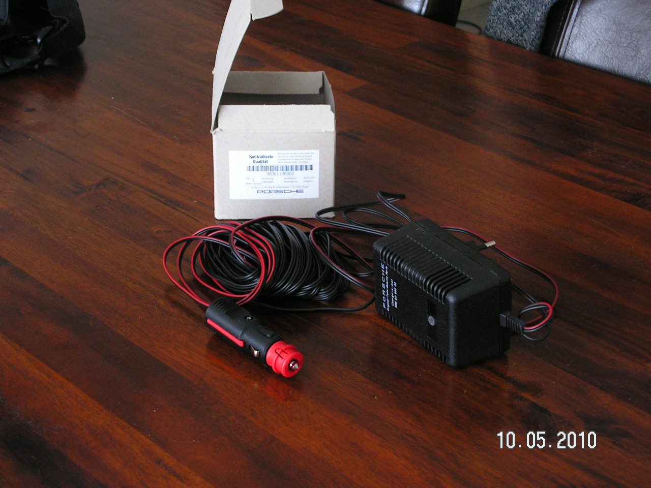 #47639 - Acculader Porsche