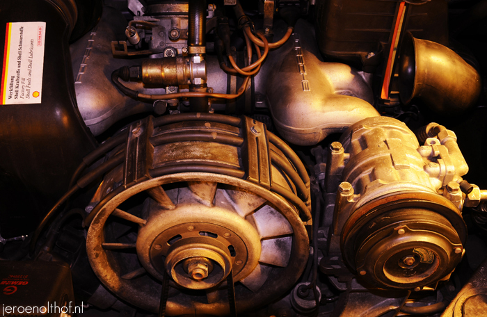 #48741 - shell sticker motor ruimte