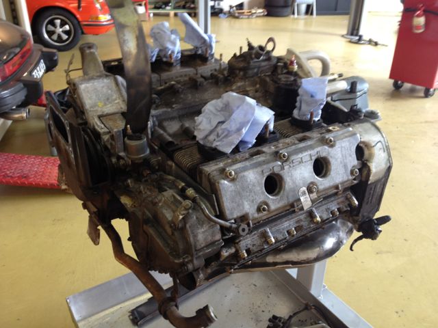 #64525 - In- en uitlaat verwijderd