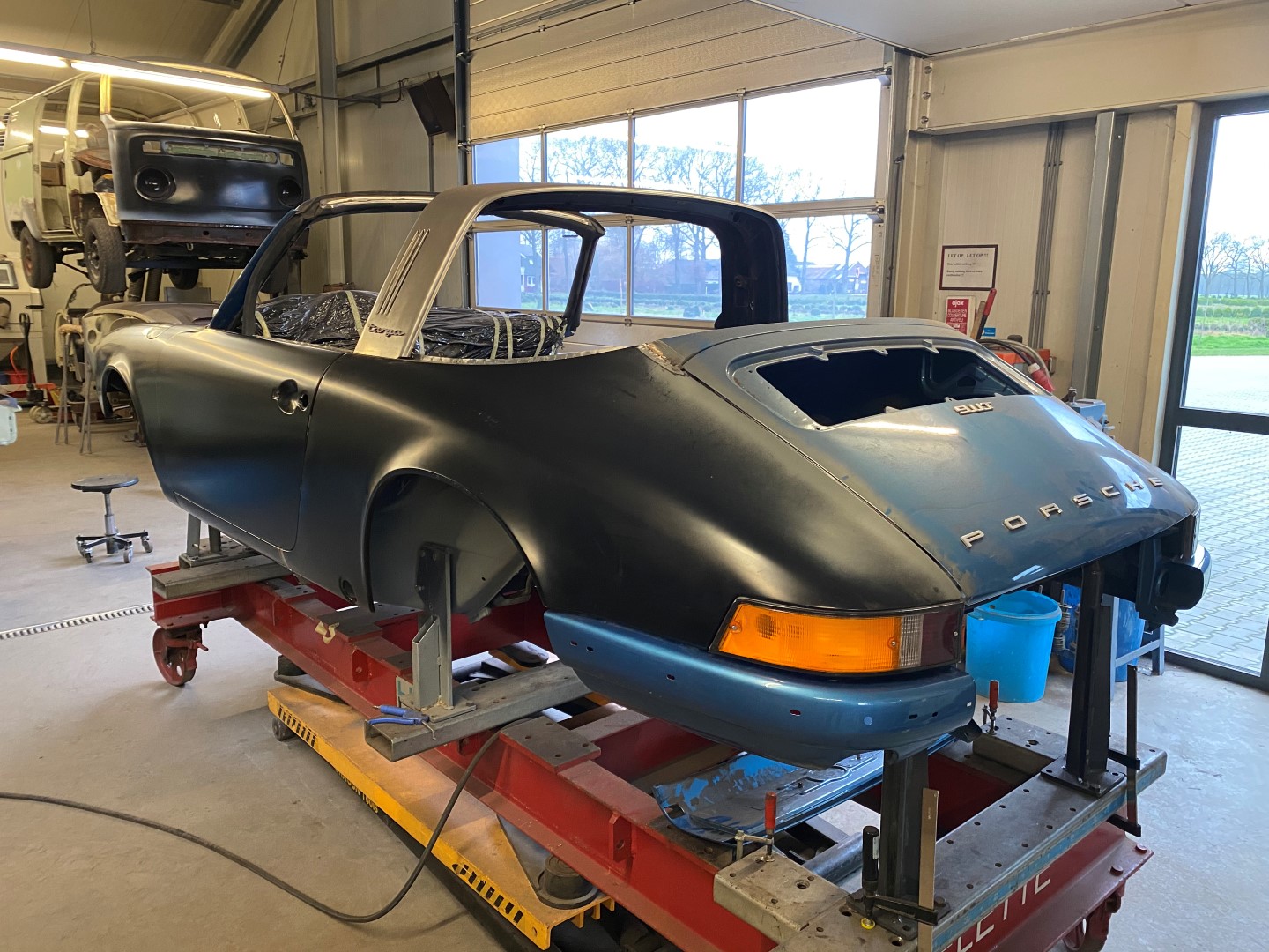 #76281 - Week 2 deurhuid 4