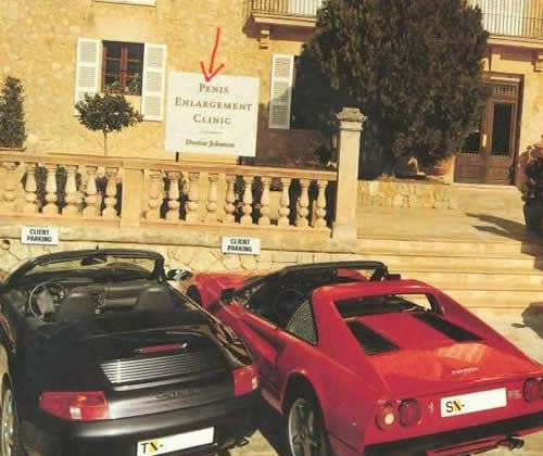 #8333 - Bij de kliniek