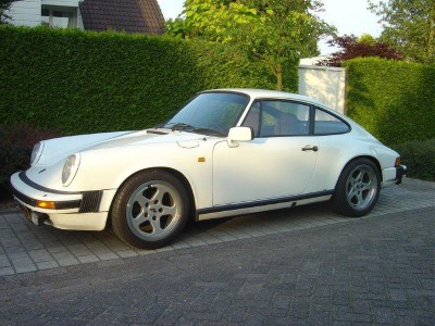 Porsche 911 SC (2).jpg (108.4 KiB) 4754 keer bekeken Porsche 911 SC (2).jpg