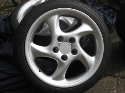 Velgen 001.jpg (130.02 KiB) 4068 keer bekeken Velgen 001.jpg