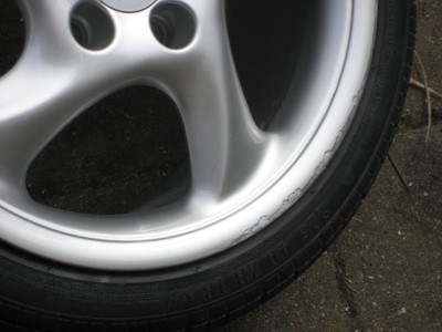 Velgen 003.jpg (59.99 KiB) 5125 keer bekeken Velgen 003.jpg