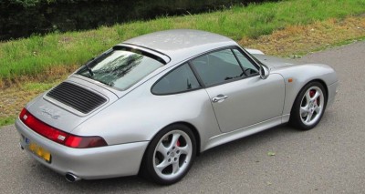 porsche-911-coupe-benzine-zilver-001--36420491-Large.jpg (188.85 KiB) 7583 keer bekeken porsche-911-coupe-benzine-zilver-001--36420491-Large.jpg