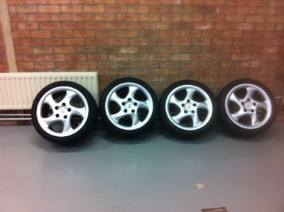 IMG_0565.JPG (89.6 KiB) 1066 keer bekeken IMG_0565.JPG