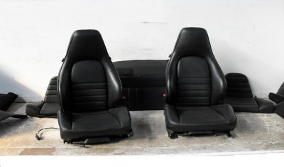 interieur klein.JPG (80.4 KiB) 1397 keer bekeken interieur klein.JPG