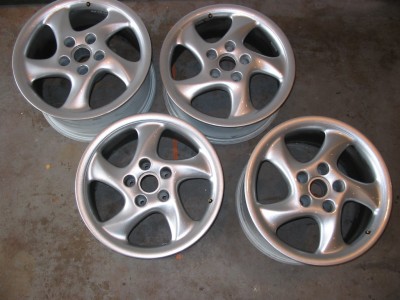 Wheels992 001.jpg