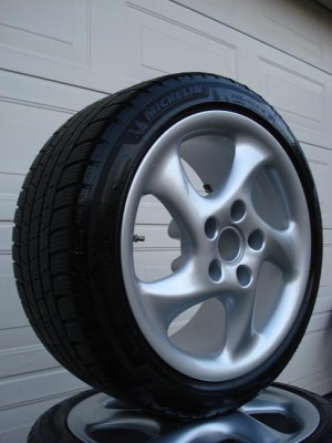 porsche winterset.jpg (50.97 KiB) 872 keer bekeken porsche winterset.jpg