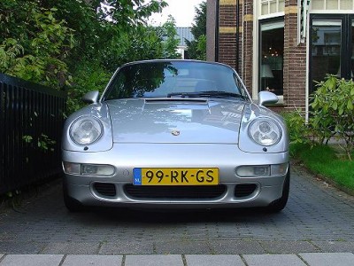 911 2s voorkant kleiner.JPG