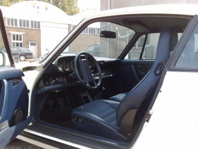 911 interior.JPG (70.77 KiB) 7687 keer bekeken 911 interior.JPG