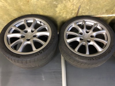 996 wiel IMG_0696.jpg (89.69 KiB) 1320 keer bekeken 996 wiel IMG_0696.jpg