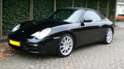 Porsche2.JPG (44.61 KiB) 2519 keer bekeken Porsche2.JPG