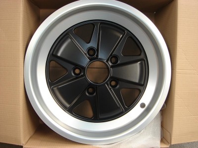 DSC01335.JPG (116.14 KiB) 1897 keer bekeken DSC01335.JPG